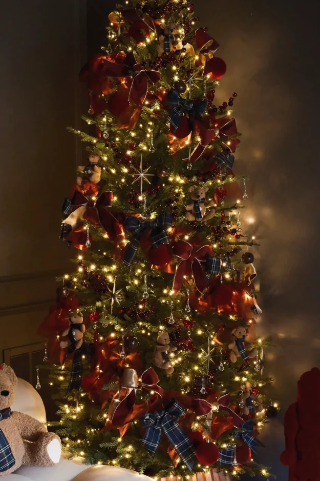 The 8 Christmas Tree Trends 2026 Making Traditional Trees Look a Little Predictable 1 Christmas Tree Trends 2026