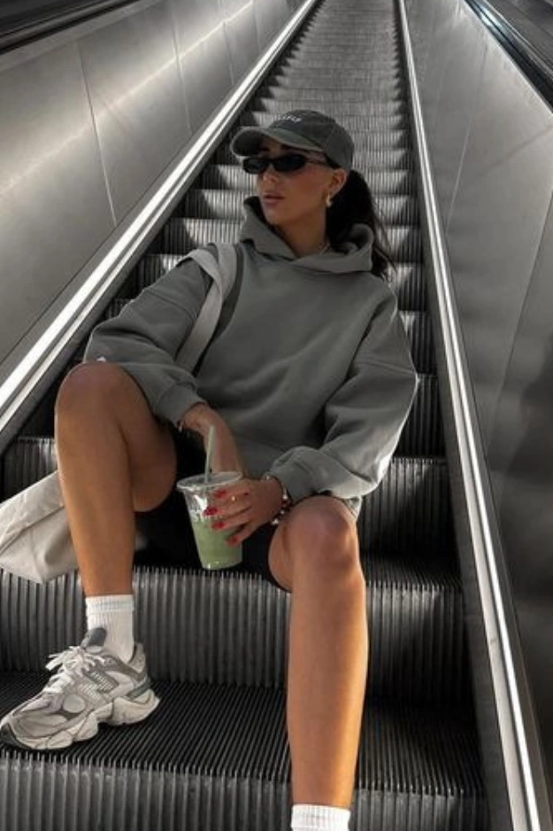 New Balance 9060 Outfits For Women