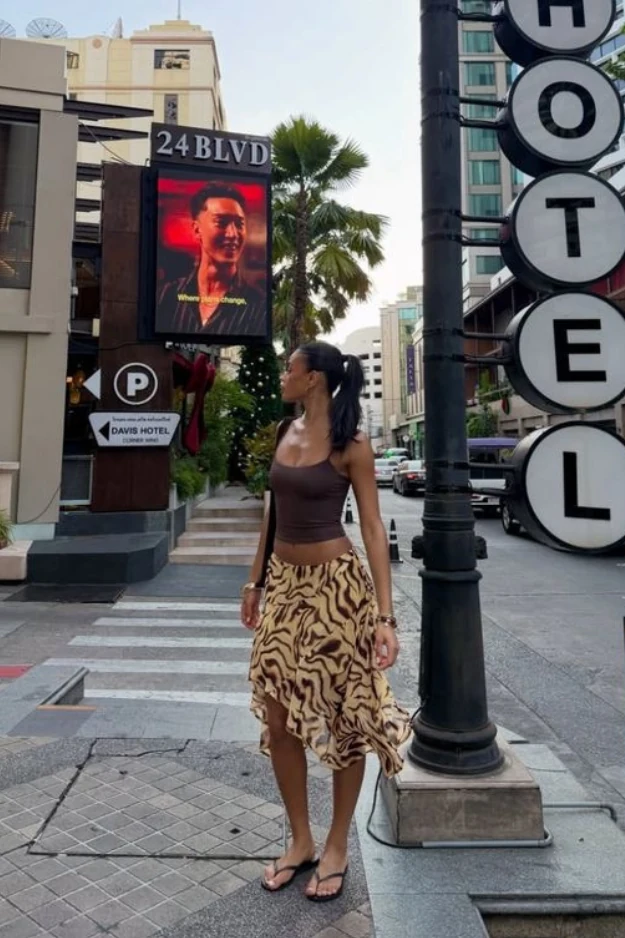 34 NYC Summer Outfits That Keep You Cool Without Killing the Outfit 18 Nyc Summer Outfits For Women