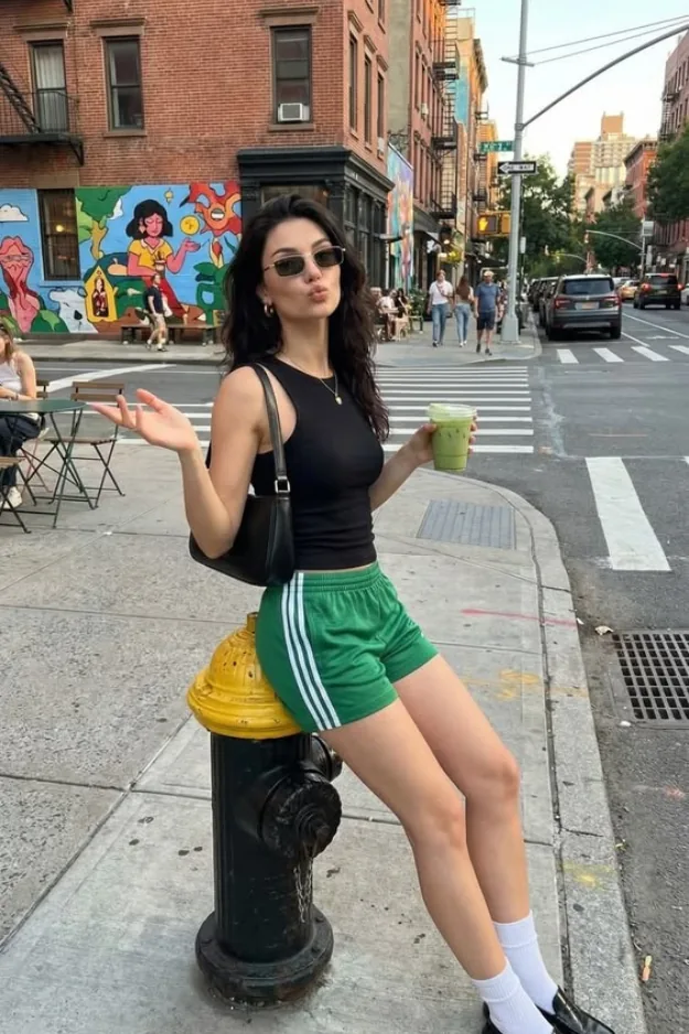 24 Soccer Mom Outfits That Make You the Hottest on the Sidelines 20 Soccer Mom Outfits