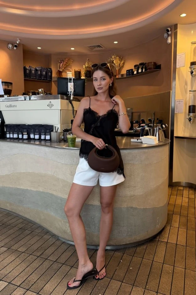 34 NYC Summer Outfits That Keep You Cool Without Killing the Outfit 28 Nyc Summer Outfits For Women