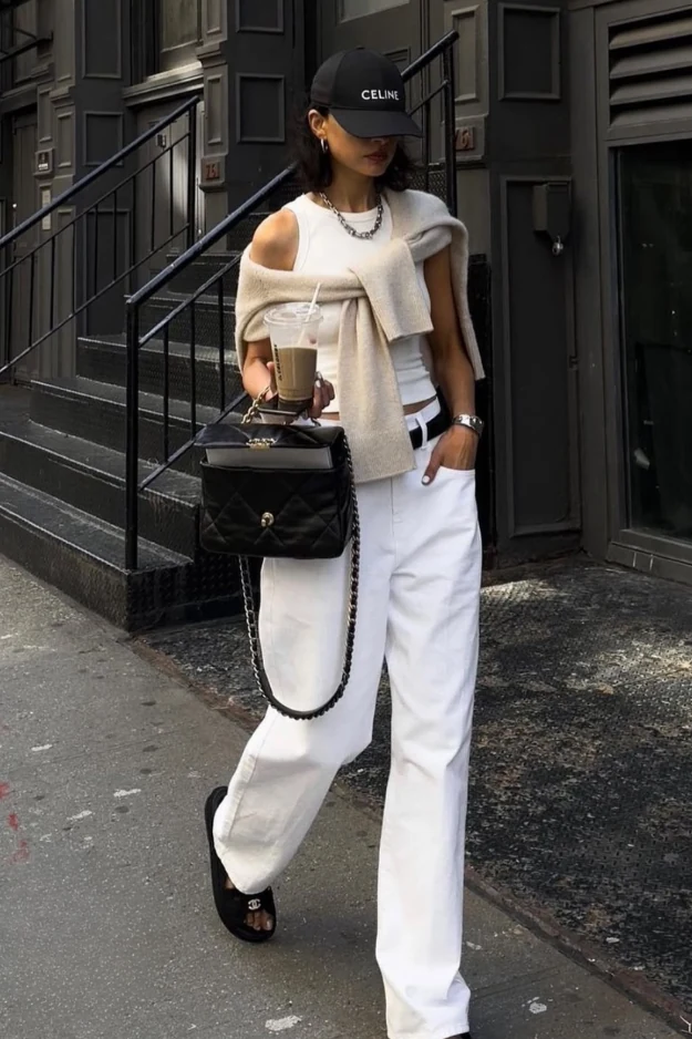 34 NYC Summer Outfits That Keep You Cool Without Killing the Outfit 32 Nyc Summer Outfits For Women