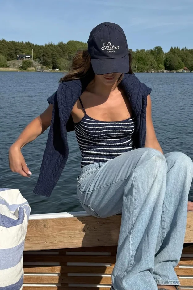 14 Cool-Girl Tank Top Outfits That Feel Effortless but Still Get Compliments 4 Tank Top Outfits