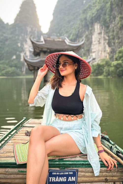 What to Wear in Vietnam Outfits
