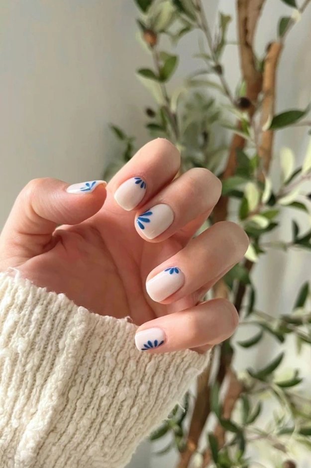 Squoval Nails