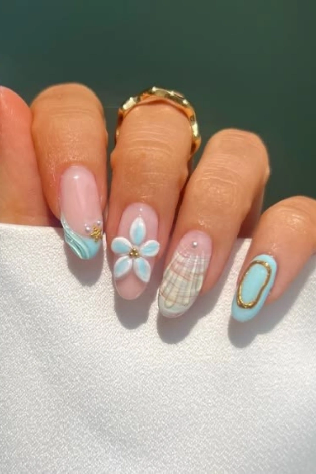 19 Trendy August Nails You’ll Want Before Fall Starts Sneaking In 9 August Nails