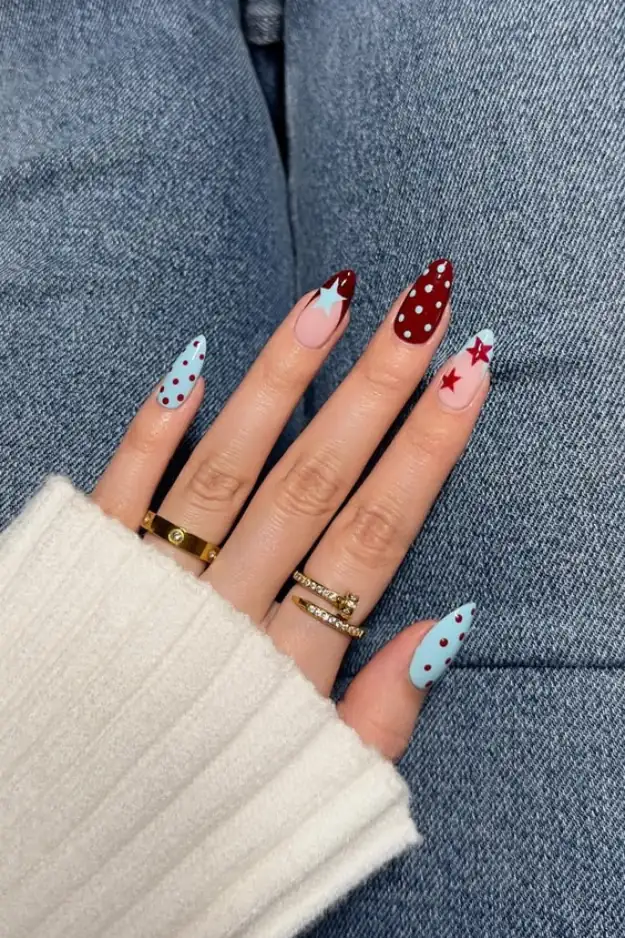 27 Cute 4th of July Nail ideas That Were Basically Made for Fireworks Photos 1 4th of July Nail Ideas