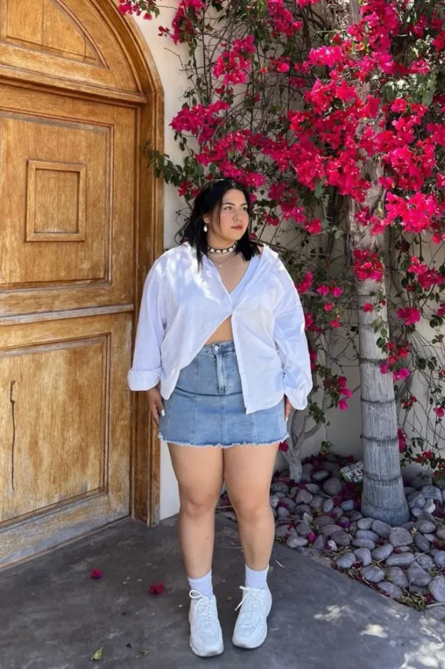 How to dress short chubby woman