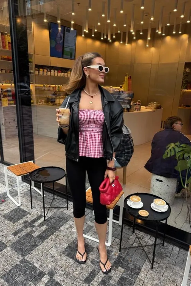 19 Capri Outfits That Actually Feel Stylish Again (Not Stuck in the Past) 10 Capri outfits
