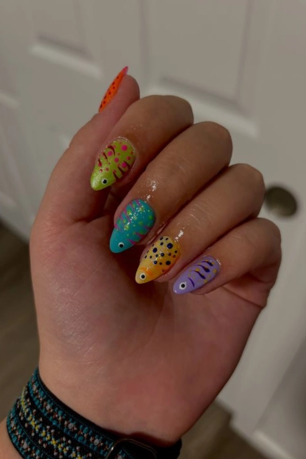 Fish Nails Ideas