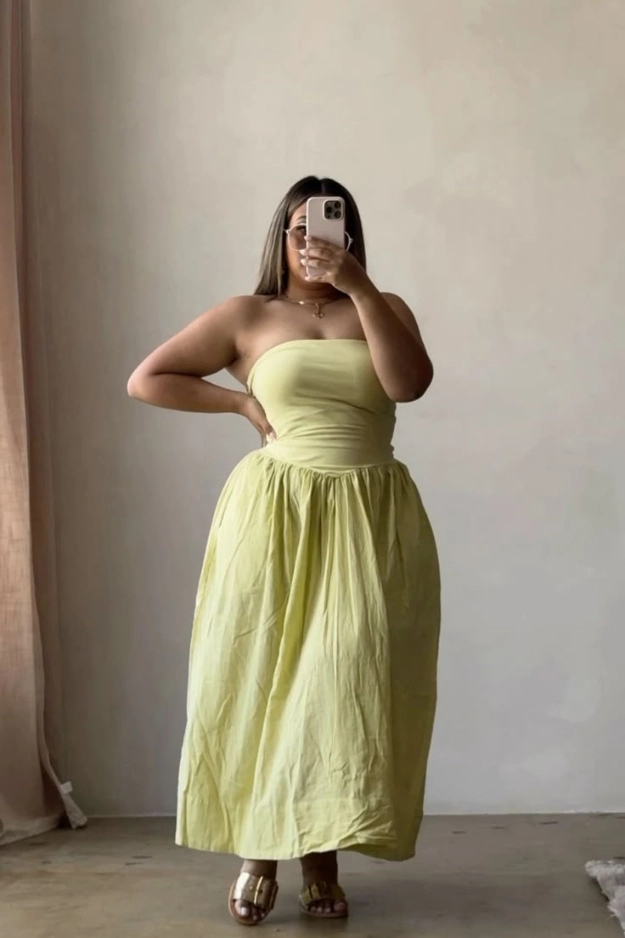 How to dress short chubby woman