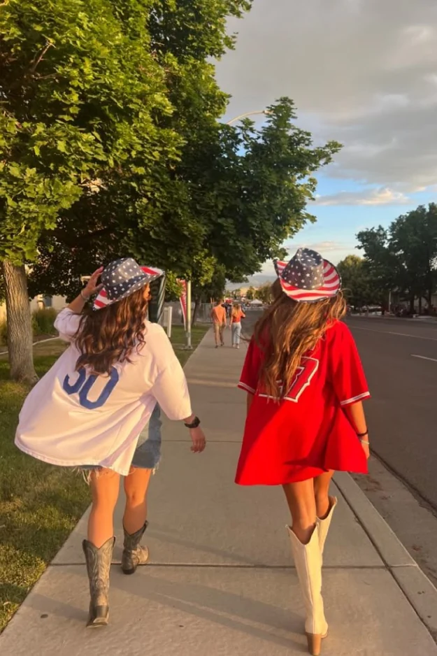 27 Hot-Girl 4th of July Outfits Made for Fireworks, Rooftops, and Summer Nights 15 Cute 4th of July Outfits