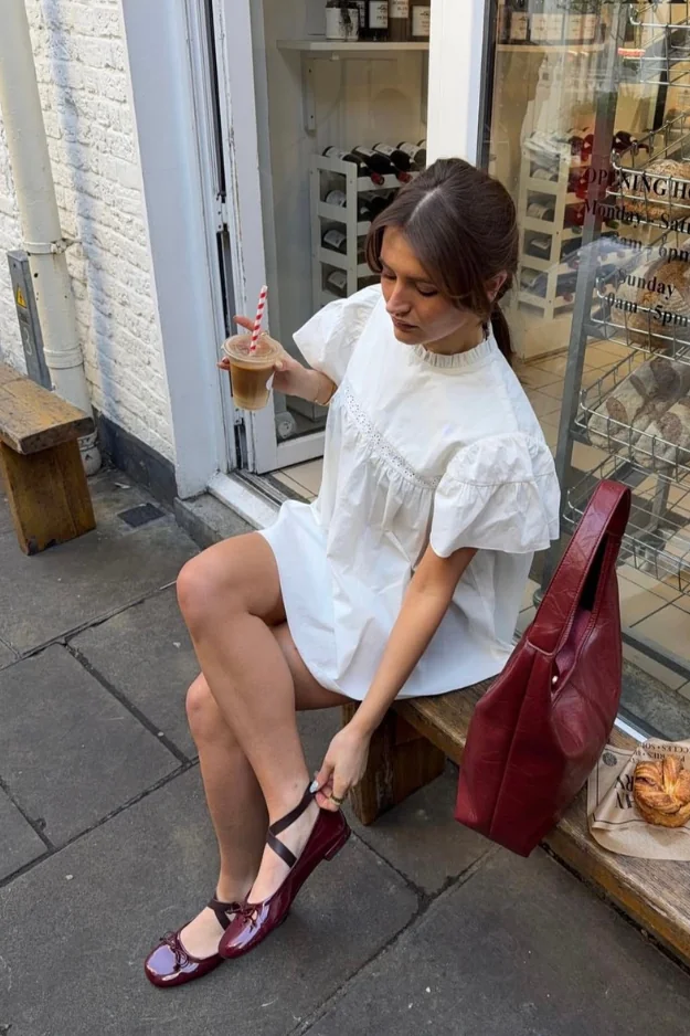 22 Chic Summer Ballet Flat Outfits That Feel Straight Out of a European Vacation 15 Summer Ballet Flat Outfits