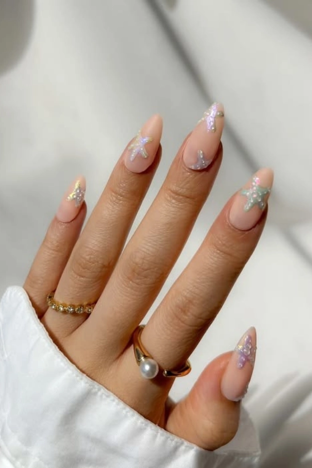 27 Fresh June Nails That Feel Like the Start of Summer in the Best Way 16 June Nails