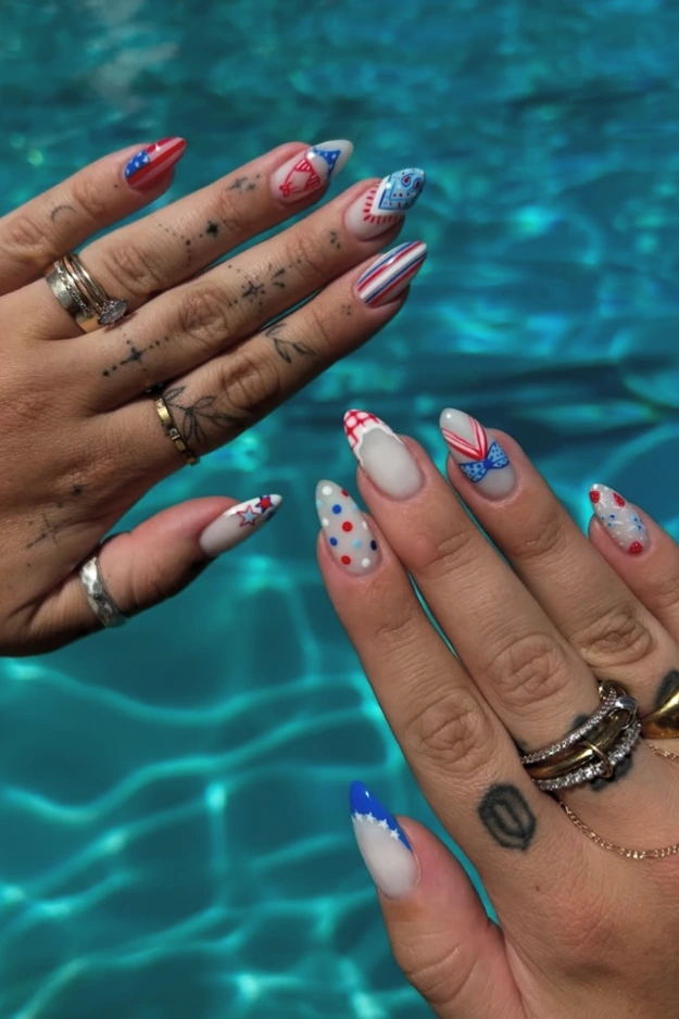 27 Cute 4th of July Nail ideas That Were Basically Made for Fireworks Photos 16 4th of July Nail Ideas