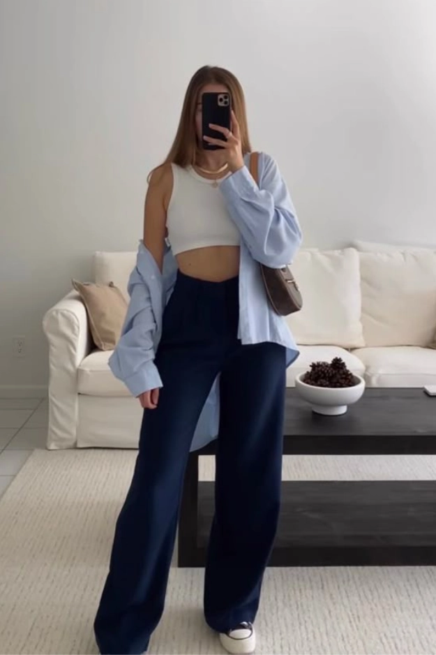Classy Navy Blue Pants Outfits That Make Getting Dressed Feel Effortless 17 Navy Blue Pants Outfits