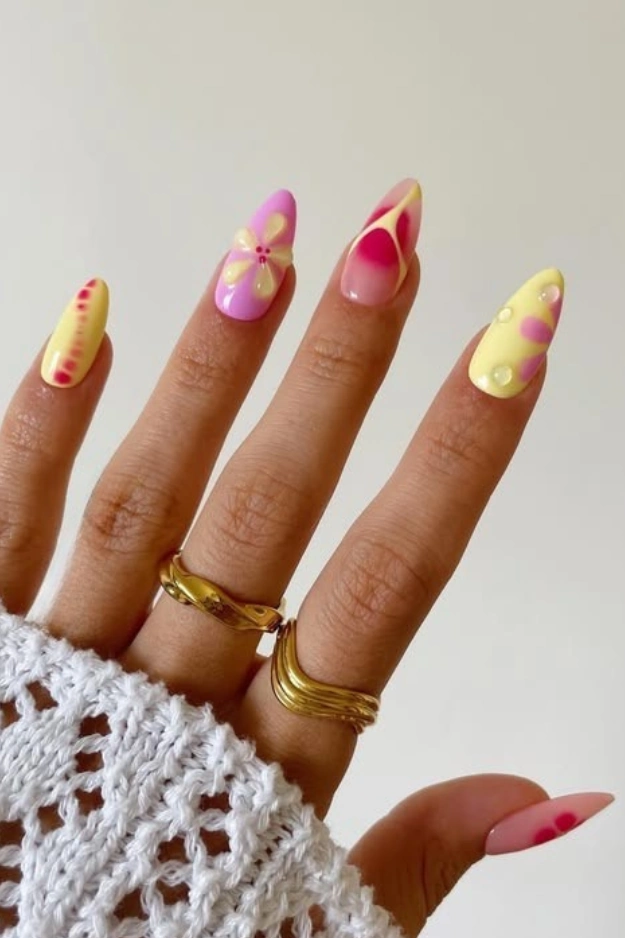 27 Fresh June Nails That Feel Like the Start of Summer in the Best Way 17 June Nails