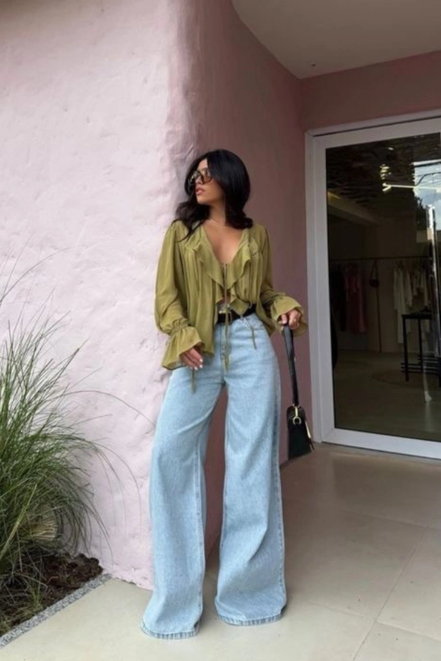 Wide leg jeans outfits