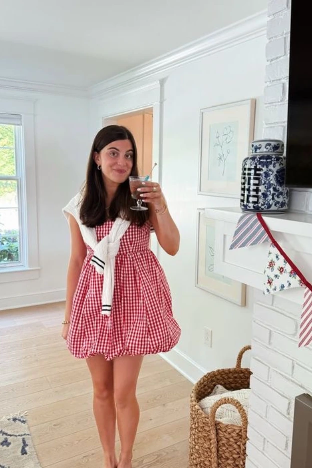27 Hot-Girl 4th of July Outfits Made for Fireworks, Rooftops, and Summer Nights 18 Cute 4th of July Outfits