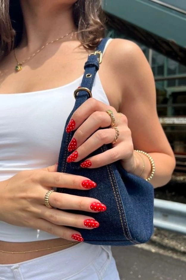 27 Cute 4th of July Nail ideas That Were Basically Made for Fireworks Photos 2 4th of July Nail Ideas