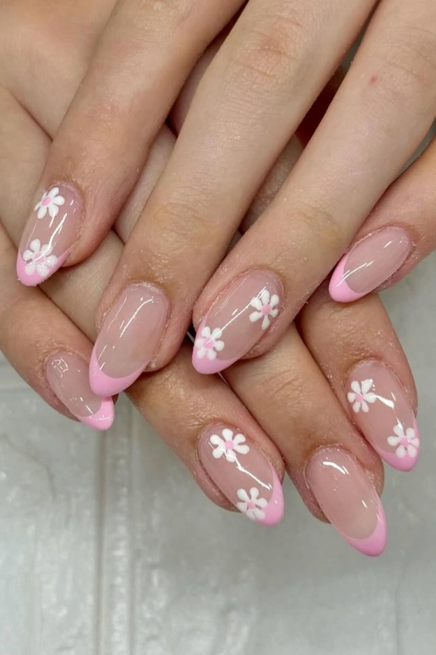 24 Pink Summer Nails That Feel Like Pool Days, Iced Drinks, and Golden Hour 20 Pink Summer Nails