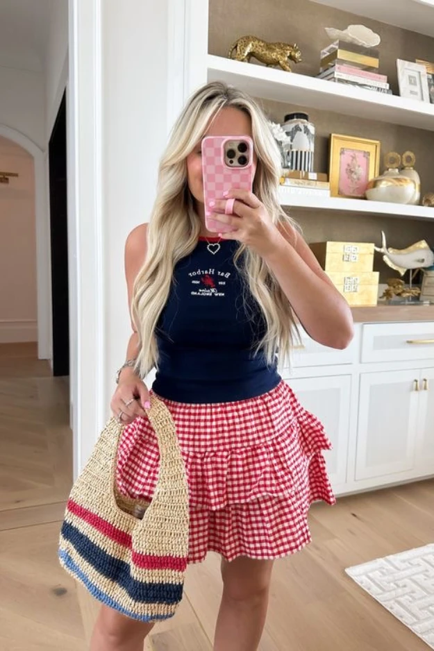27 Hot-Girl 4th of July Outfits Made for Fireworks, Rooftops, and Summer Nights 20 Cute 4th of July Outfits