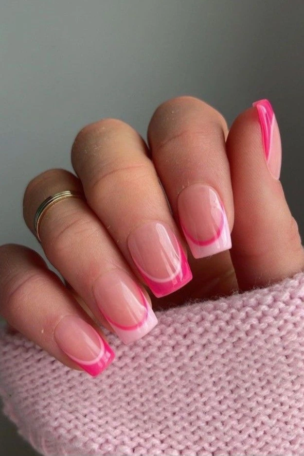 24 Pink Summer Nails That Feel Like Pool Days, Iced Drinks, and Golden Hour 23 Pink Summer Nails