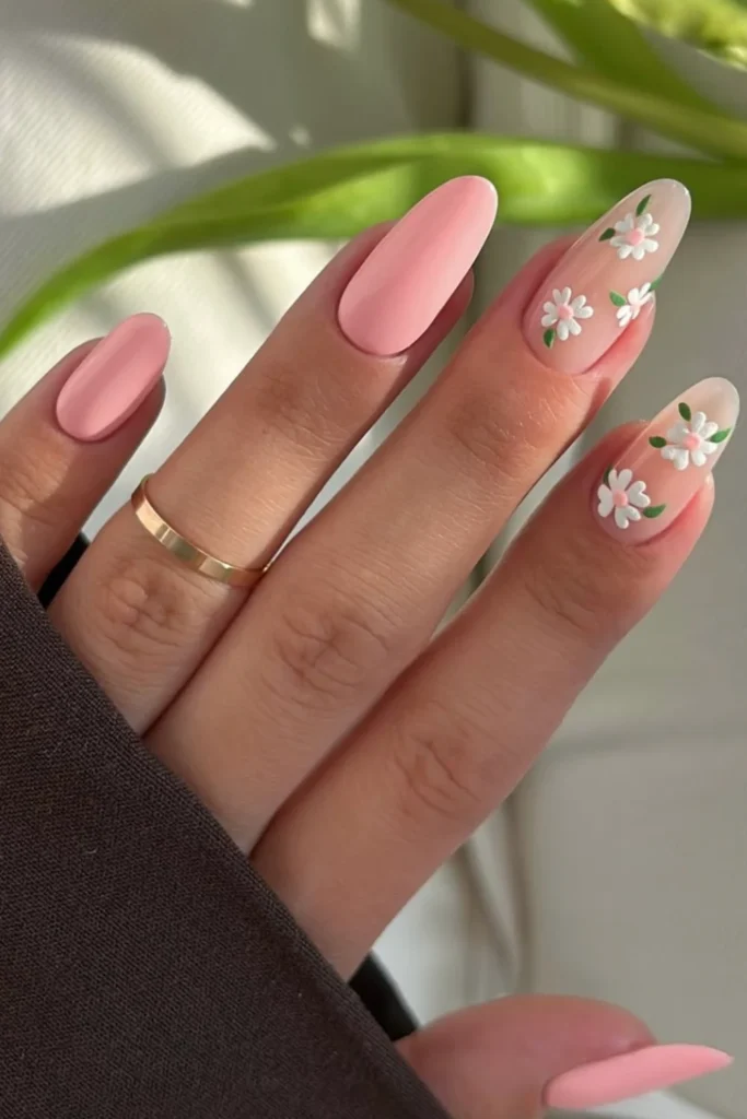 These 30 Flower Nails Are So Cute, You’ll Keep Looking at Your Hands 24 Flower Nails
