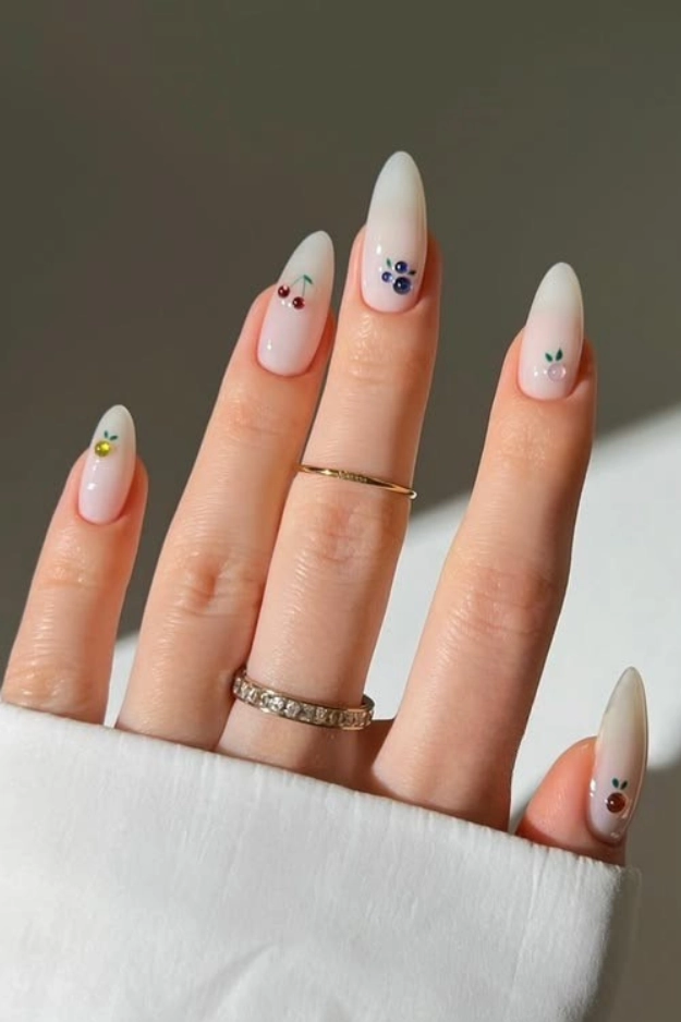 27 Fresh June Nails That Feel Like the Start of Summer in the Best Way 25 June Nails
