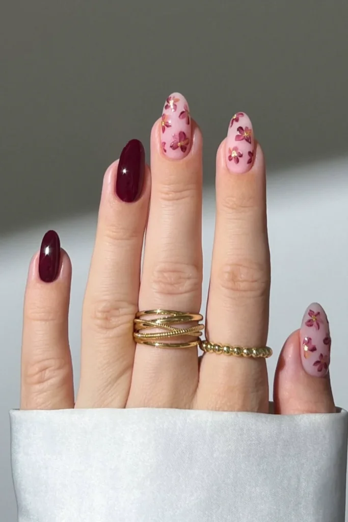 These 30 Flower Nails Are So Cute, You’ll Keep Looking at Your Hands 3 Flower Nails