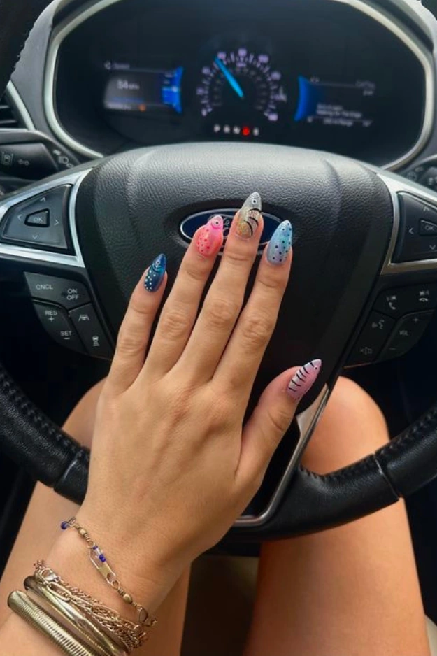 Fish Nails Ideas