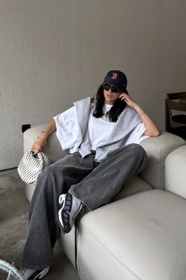 Oversized t shirt outfits