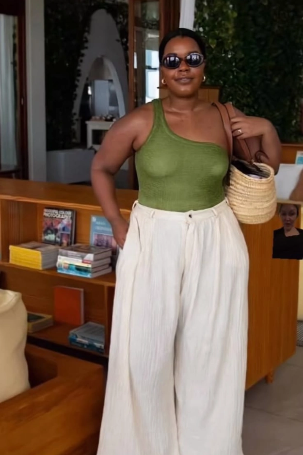 How to dress short chubby woman