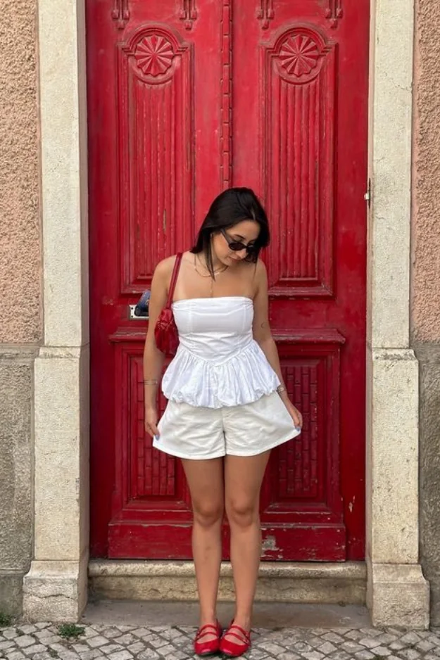 22 Chic Summer Ballet Flat Outfits That Feel Straight Out of a European Vacation 6 Summer Ballet Flat Outfits