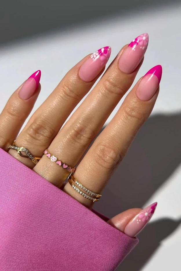 24 Pink Summer Nails That Feel Like Pool Days, Iced Drinks, and Golden Hour 8 Pink Summer Nails