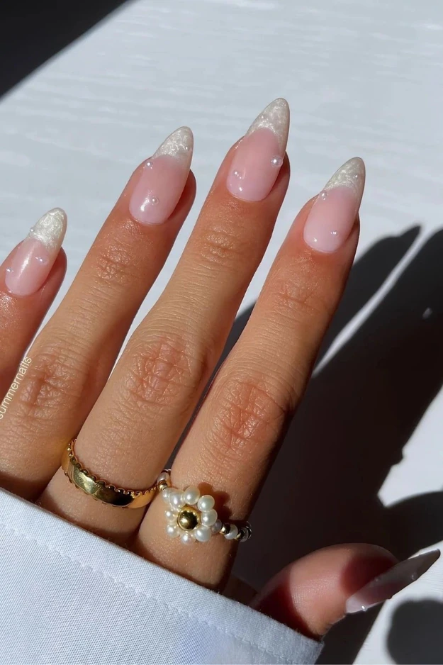17 Classy Engagement Nails That Feel Elegant, Timeless, and Just a Little Bit Special 9 Engagement Nails