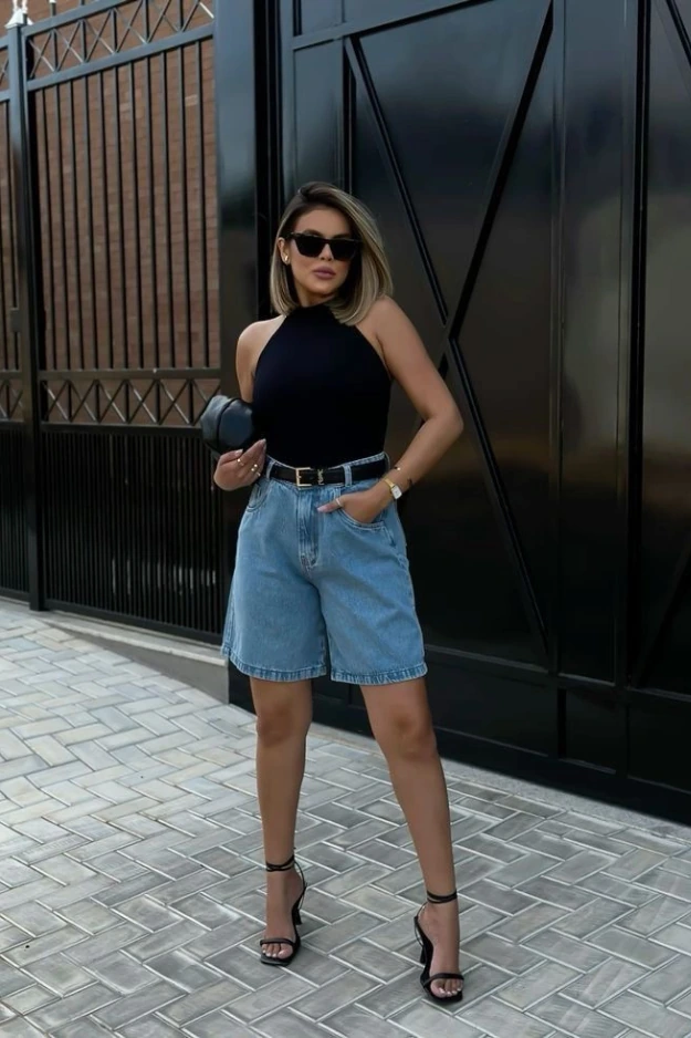 26 Jorts Outfits That Feel Effortless, Casual, and Just the Right Amount of Cool 11 Jorts Outfits