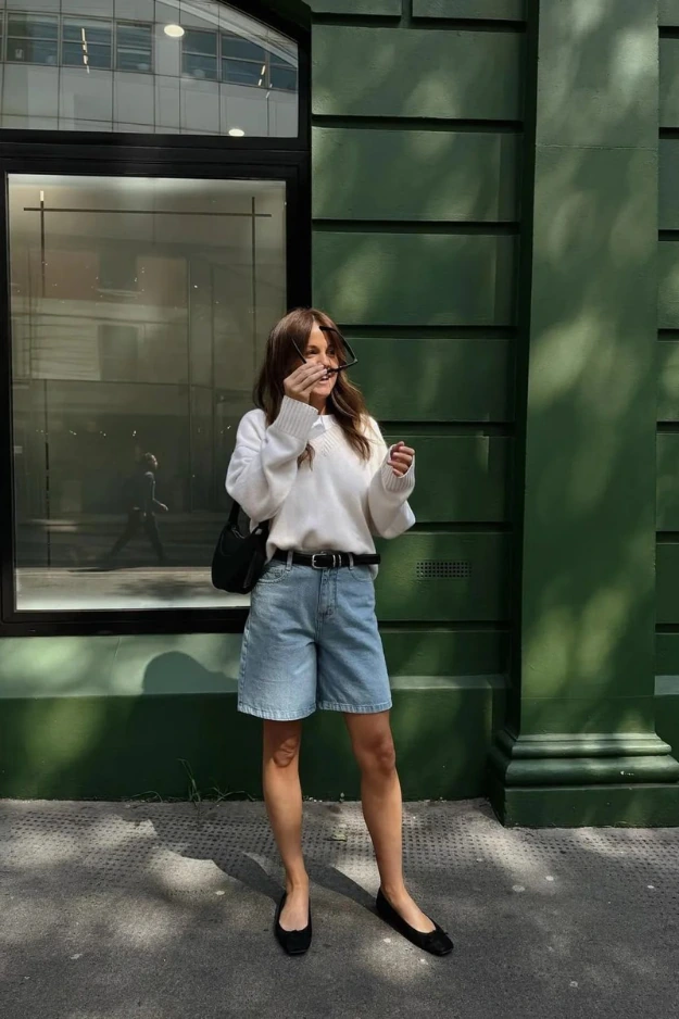 26 Jorts Outfits That Feel Effortless, Casual, and Just the Right Amount of Cool 18 Jorts Outfits